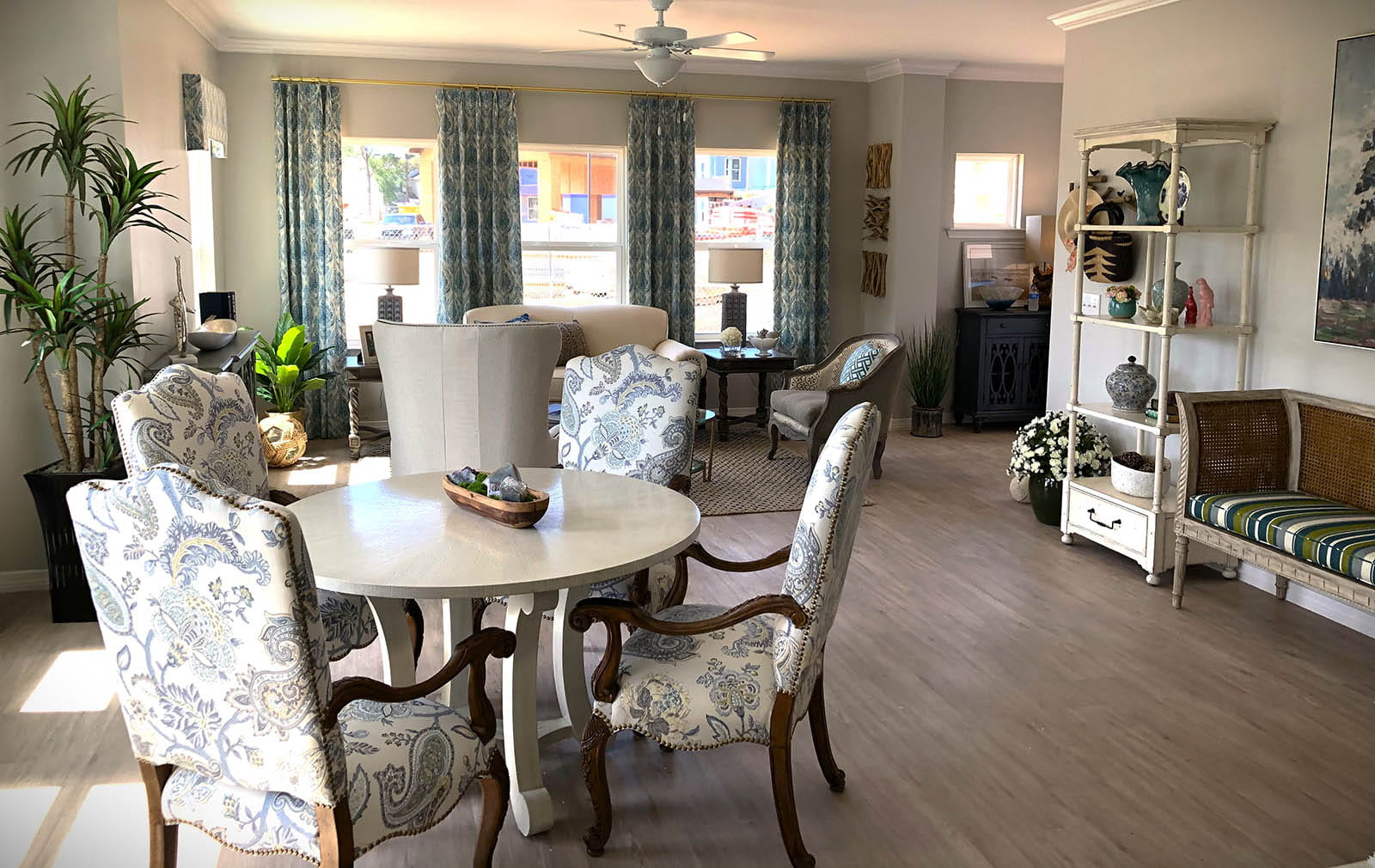 Model Units Image 17