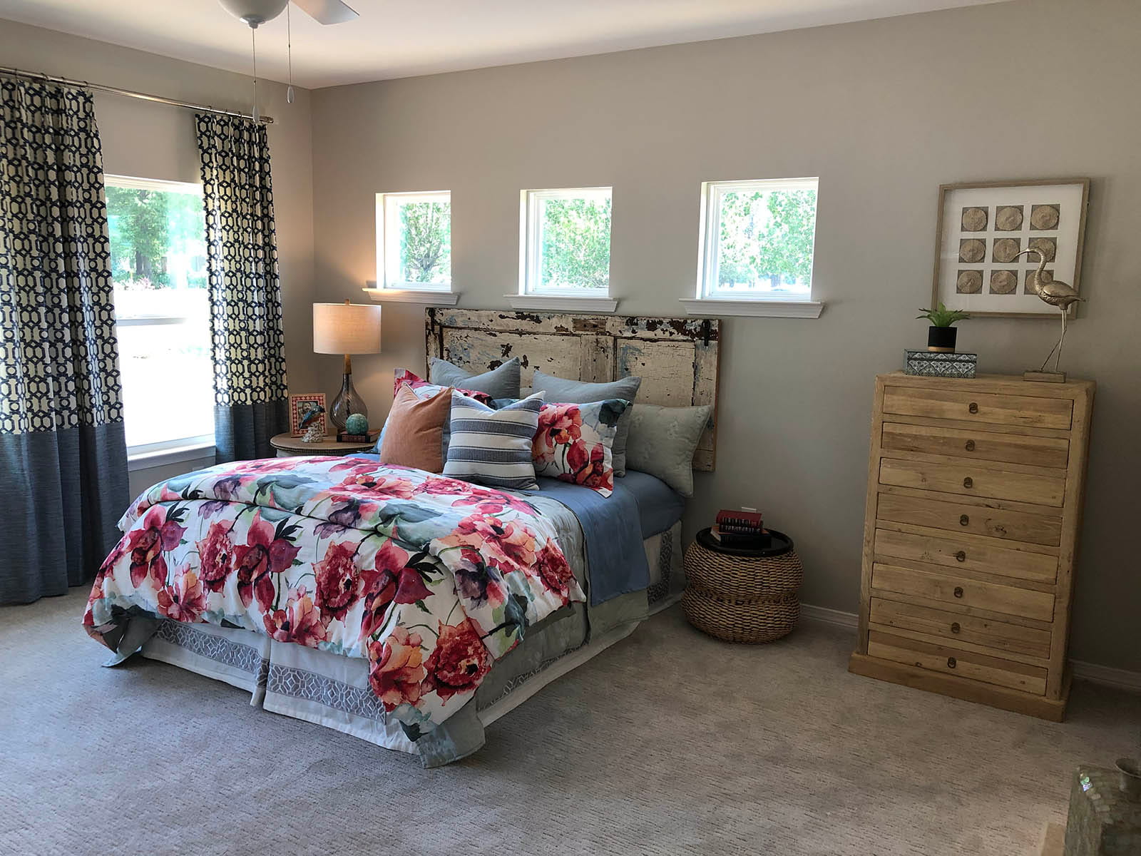 Model Units Image 18