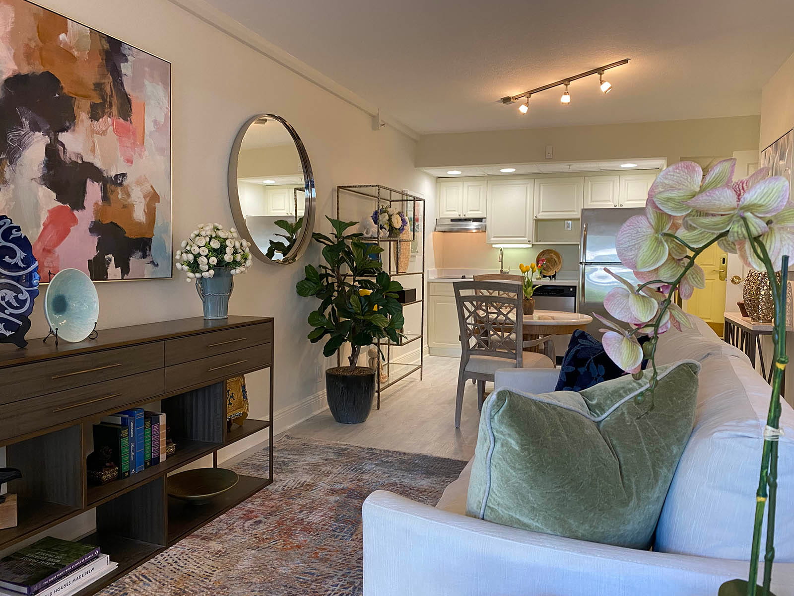 Model Units Image 21